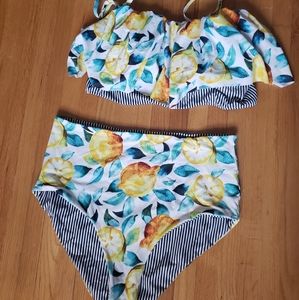 Lemon swim suit